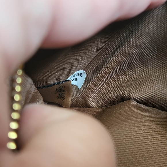 Beautiful Coach Signature Wildflower Snap Wallet/Wristlet πΈπ€π - Picture 15 of 16